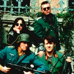Красная плесень — фото артиста