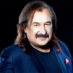 Степан Гіга — фото артиста