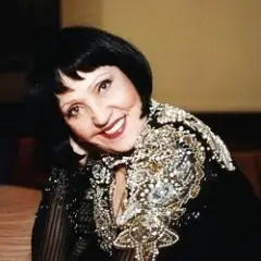 Галина Ненашева — Надела валенки