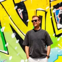 Arty — Tim