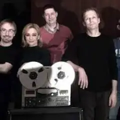 Человек И Кошка