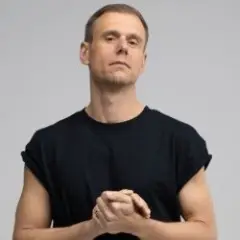 Armin van Buuren feat. feat. BullySongs — Caught In The Slipstream (RAI Remix)